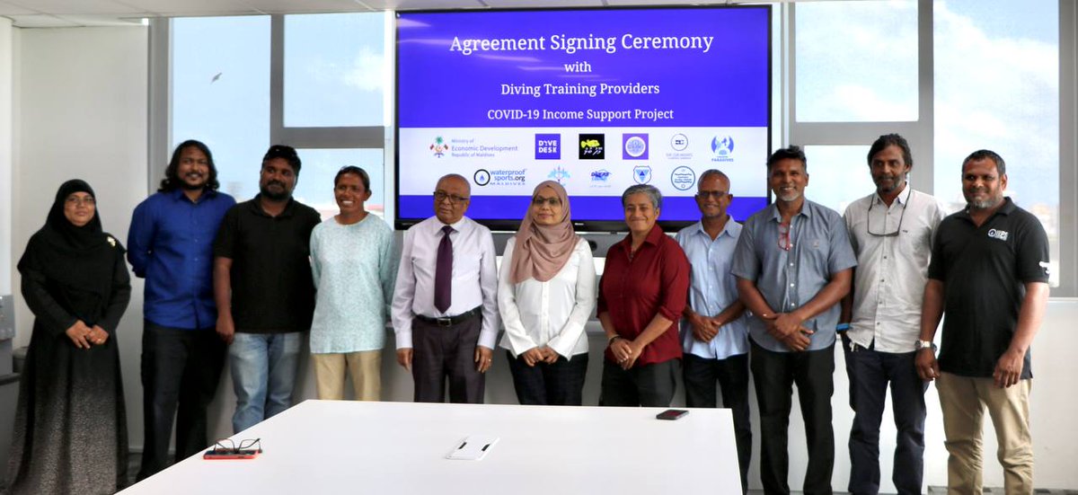 Under the Covid 19 Income Support Program, the Ministry of Economic Development has signed agreements with 10 Diving Training Providers to carry out diving related programs for interested applicants through jobcenter.mv 

For more info: bit.ly/3M6Ejdt