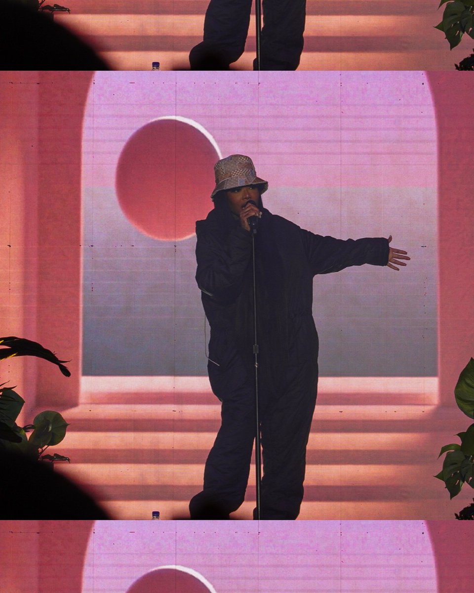 Our full review and photo gallery of <a href="/BroccoliCity/">Broccoli City</a> festival in DC is up now: amitycollection.com/shows/broccoli…

📸: <a href="/AdrianPoitier/">Adrian.</a>