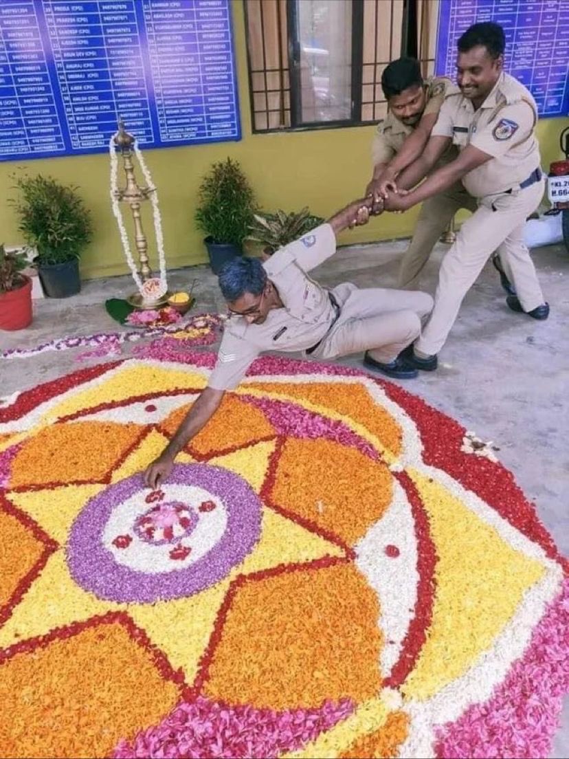 memecentral_teb's tweet image. Caption this !