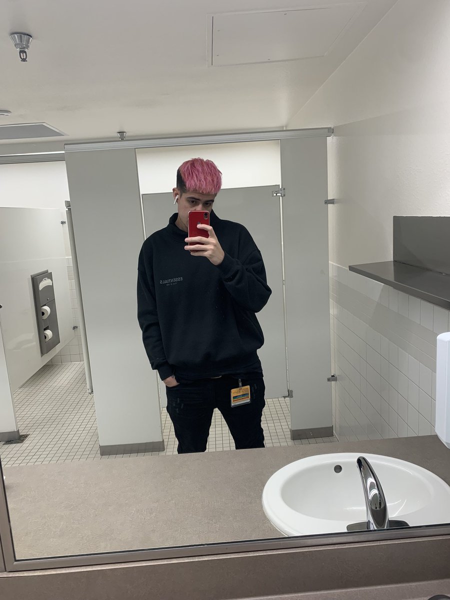 coloringboook's tweet image. Weight loss post:

Anyone not happy with their weight, you can change that shit, one thing you have control over in your life, I did it, you can too…