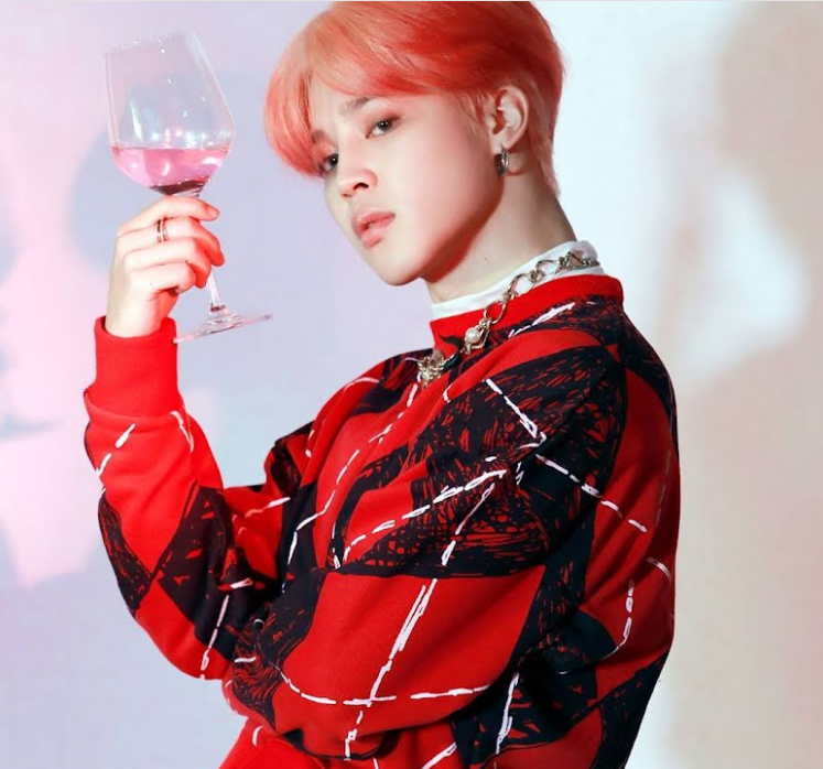 army98989's tweet photo. BTSのメンバーでお酒に強い人、一発で酔ってしまう人とは？
https://t.co/G8xFAe5W1R

#btsarmy #btsconcert #btswts #btsテテ #グク #グクテテ #btsv #防弾少年団 #BTS #PTD #テテ #ジン #BANGTAN #グクテテ #방탄소년단 #ジョングク #ジミン https://t.co/6NEw0YN1mB