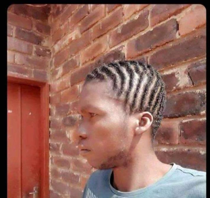 I can't believe 80's and 90's gents once thought this was cool😭😭😭😭
