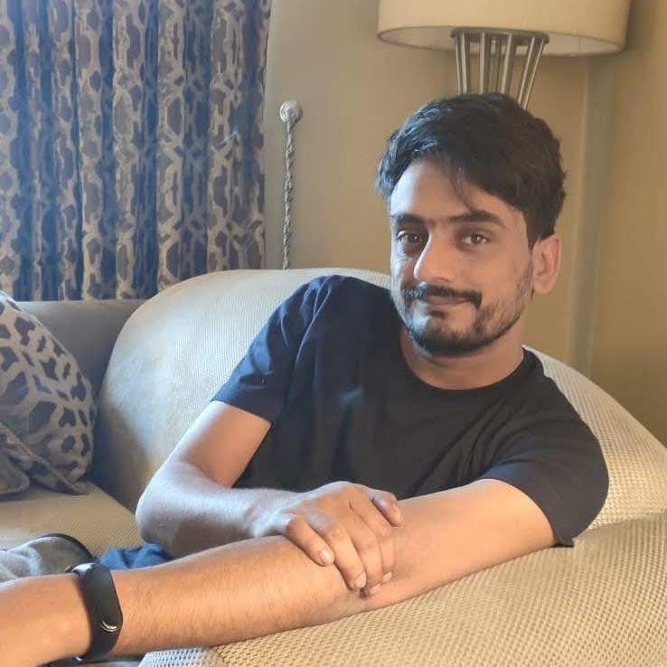 FuzailChohan's tweet photo. #iamfuzailchohan https://t.co/NDKSy99nmg
