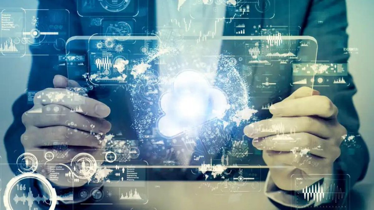 DatameticaBirds's tweet photo. Complex #cloud strategies comprising multi and #hybridcloud environments can pose challenges for IT leaders. How can you manage them smartly?
https://t.co/eElekmL0aj 

@CIOonline 
#cloudcomputing https://t.co/1IiDqyncYT