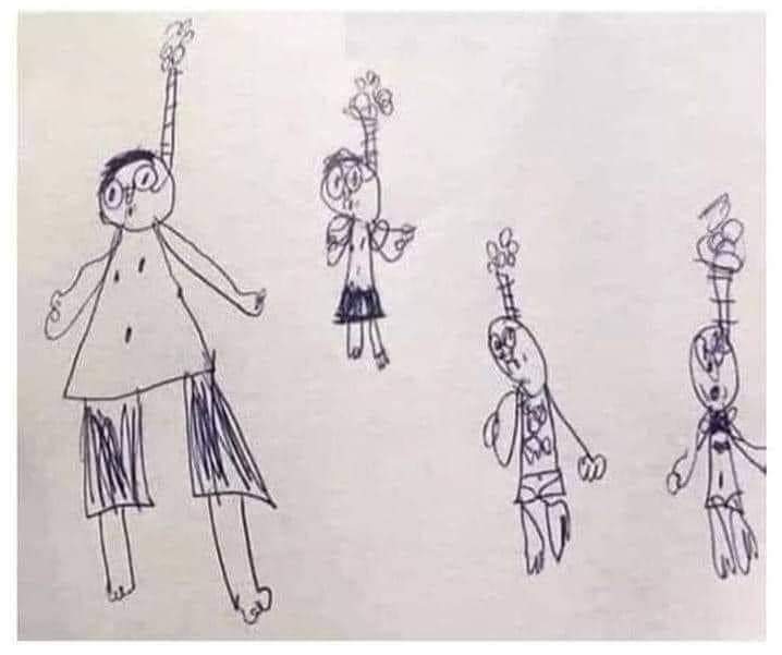 เด็กชายหกขวบ ส่งโน๊ตจากครูให้แม่ บอกขอพบพ่อกับแม่ด่วน!!พ่อกับแม่ถามลูกชายว่ารู้มั้ย ครูขอให้ไปพบเรื่องอะไร "ครูไม่ชอบรูปที่ผมวาดครับ"พ่อกับแม่ไปหาครูวันรุ่งขึ้น ครูดึงลิ้นชักออกมา เอารูปที่ลูกชายวาดให้ดู "ฉันสั่งให้เค้าวาดรูปครอบครัว แล้วนี่ที่เค้าวาด คุณช่วยอธิบายหน่อยได้มั้ย(ต่