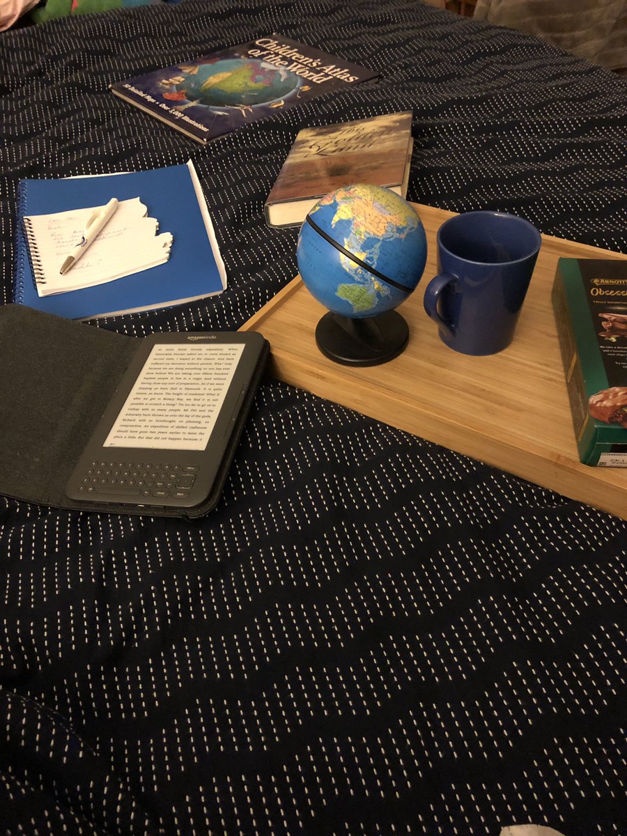 TarynAnne5's tweet photo. This is what a lazy arvo in bed looks like for me ๐. Iโm reading #MorgansRun about the first fleet to Aus so requires a bit of study. https://t.co/YUHfucvHe5