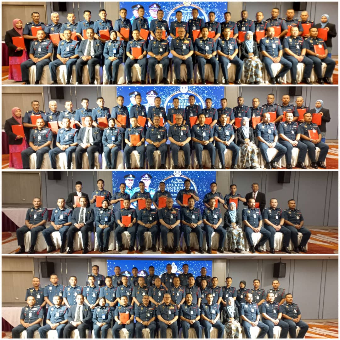 KP_bombaJBPM's tweet photo. 25.5.2022 Berbesar hati menghadiri Majlis Penyampaian Anugerah Perkhidmatan Cemerlang 2021 JBPM Negeri Johor di Hotel Grand Paragon, Johor pada hari ini. Tahniah kepada semua penerima APC dan sijil Perkhidmatan Terpuji PBB. https://t.co/LTBfACtl6k