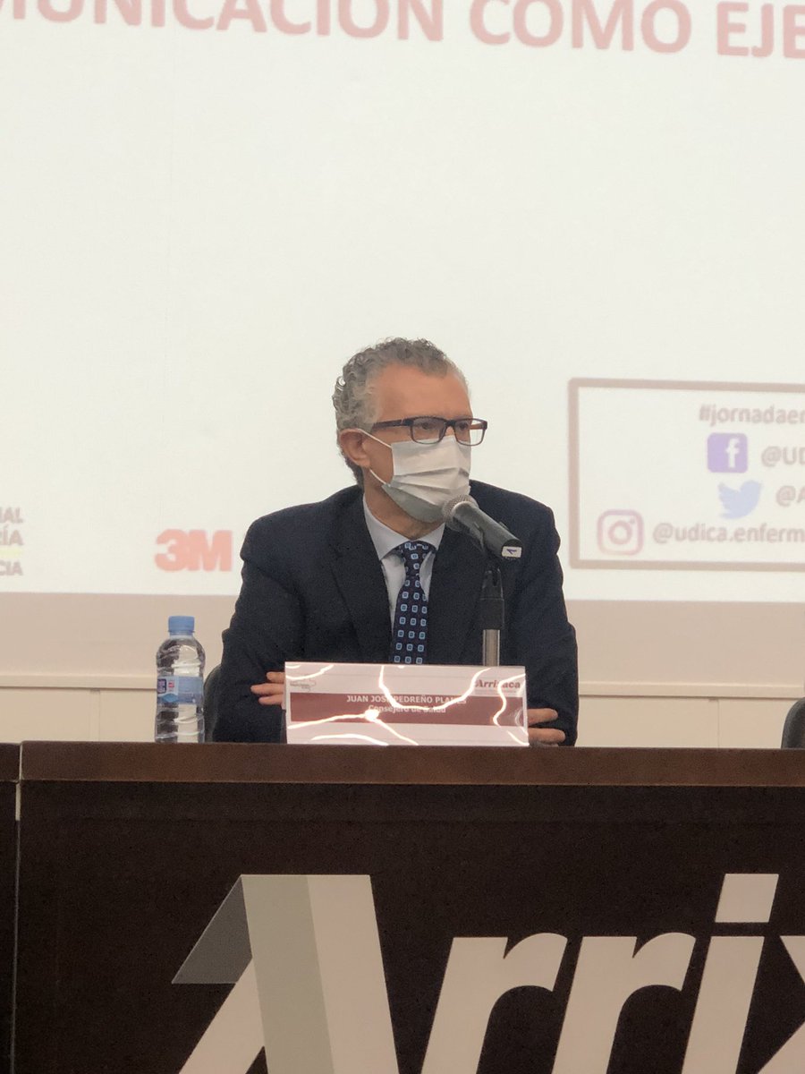 Area1Udica's tweet photo. 👩🏻‍⚕️💙🏥Inauguración de “II Jornadas de Enfermería Área I-SMS” por parte de nuestro consejero Juan José Pedreño, junto a nuestro director @JIA1966 y nuestro gerente @psorianocano “La comunicación es intercambio”
#jornadaenferAI2022
#adnAreaI
@AreaUnoArrixaca @coemur @Murciasalud https://t.co/6FJPp2dXhy