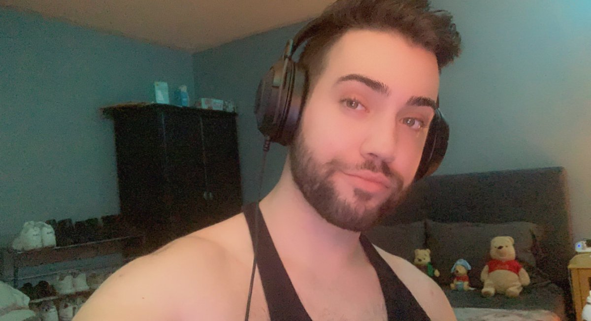 Up close and personal, about to go live come say hi 😘✨ #gaytwitch #twitchstreamer