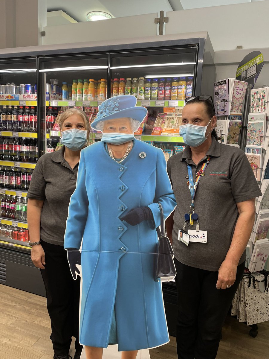 Lorraine Thomas (@lorrainesthomas) on Twitter photo HRH Queen Elizabeth has been meeting our retail teams this morning, she’s in the restaurant if you’d like to say hello 😀 <a href="/SodexoUK_IRE/">Sodexo UK & Ireland</a> <a href="/BHRUT_NHS/">BHRUT NHS 🏥</a> #PlatinumJubilee HRH Queen Elizabeth has been meeting our retail teams this morning, she’s in the restaurant if you’d like to say hello 😀 <a href="/SodexoUK_IRE/">Sodexo UK & Ireland</a> <a href="/BHRUT_NHS/">BHRUT NHS 🏥</a> #PlatinumJubilee