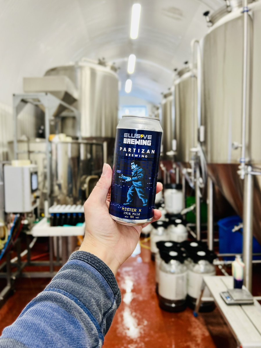 NoahGoodliffe's tweet photo. I brewed* a beer with @ElusiveBrew!

*dug the mash out, posed for social media pics and generally got in Andy’s way for a day… https://t.co/kS8aHnOsvt