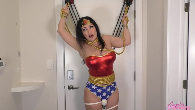 Update: Wonder Woman Part 2 - https://t.co/UhcW2Lzo6n https://t.co/zrcfhEyJVF<a href="/tag/seiouslysexy"class="tags"><span>#seiouslysexy</span></a>