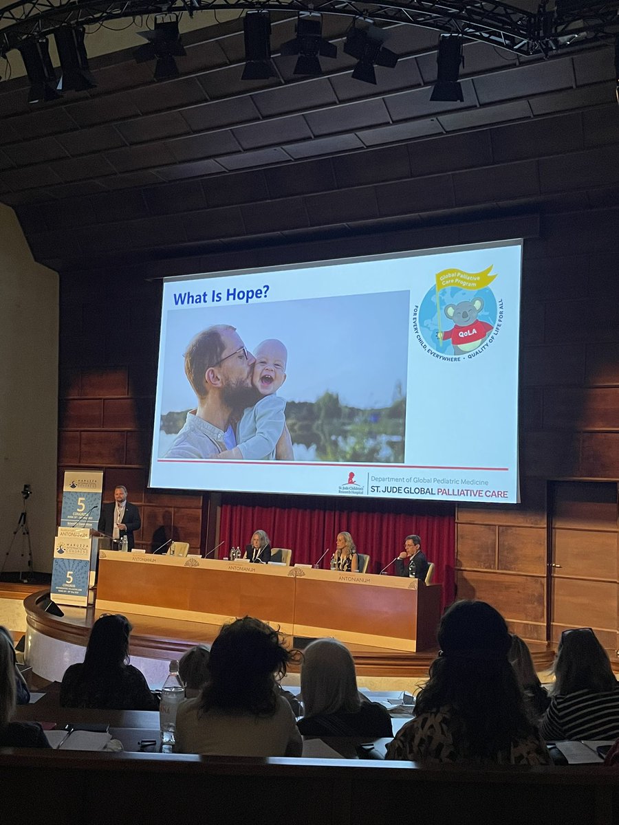 ximegq01's tweet photo. Second day at the @MaruzzaCongress Learning about HOPE with the amazing @justinnbaker @StJudeResearch https://t.co/pvMR13VA1I