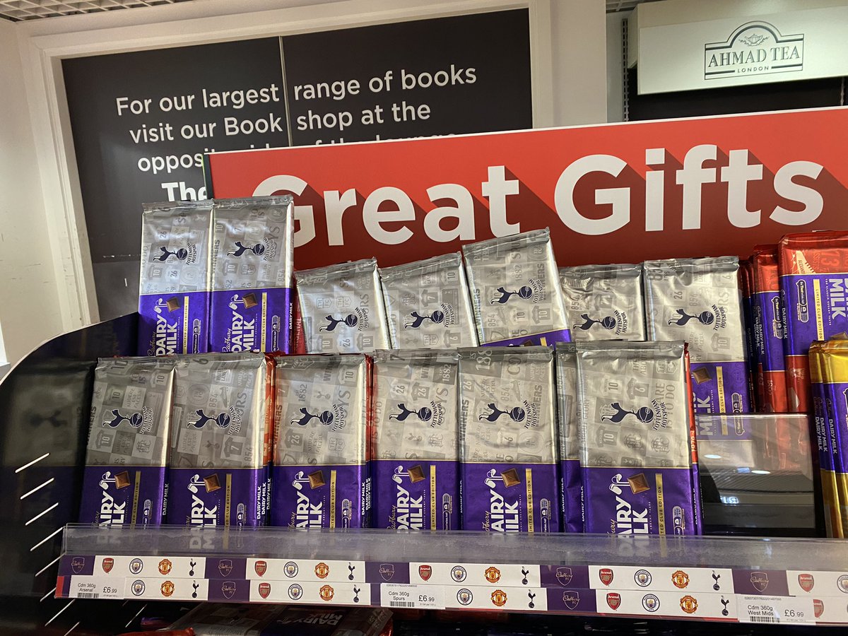 aron_formaston's tweet image. Flights been delayed! Decided to hide every other team! #COYS