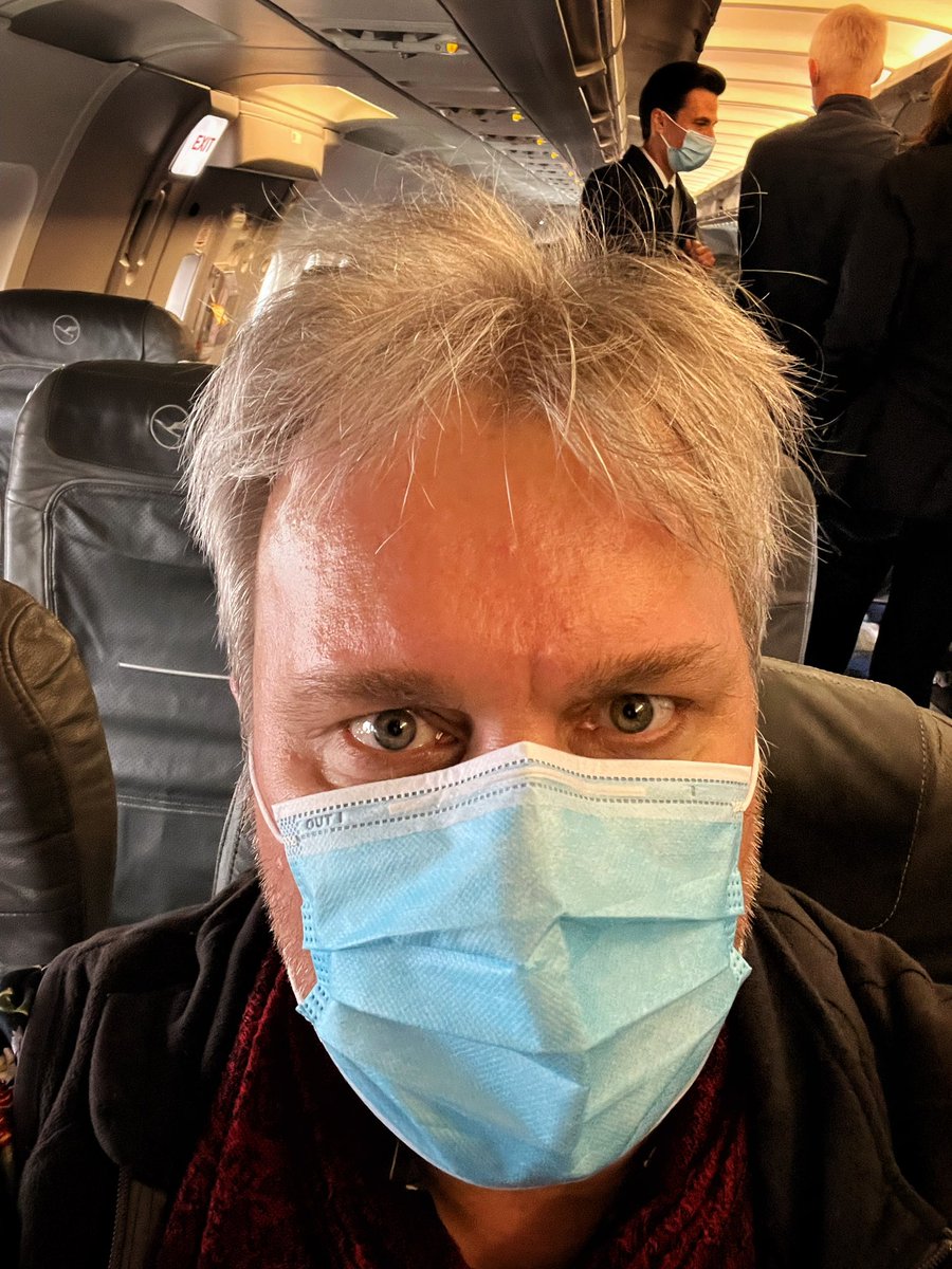 ebjohnsen's tweet photo. Heading to Madrid for a PhD defence tomorrow. Had to score a face mask at the airport, had completely forgotten that those things even existed… #covidflashbacks https://t.co/ZSRt9gZoaK
