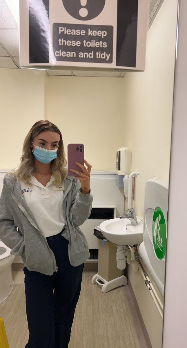 Ellie✨ tweet media