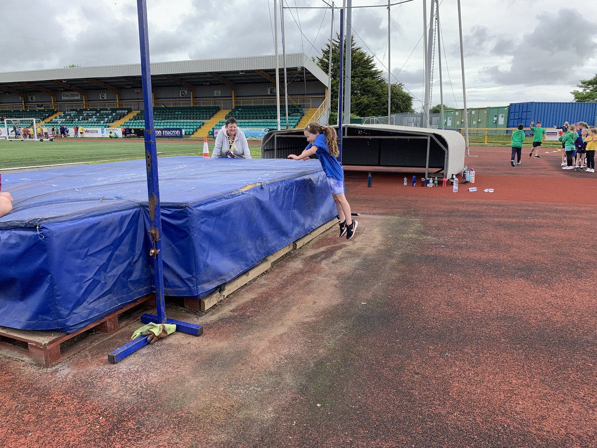 Miss N Davies tweet media