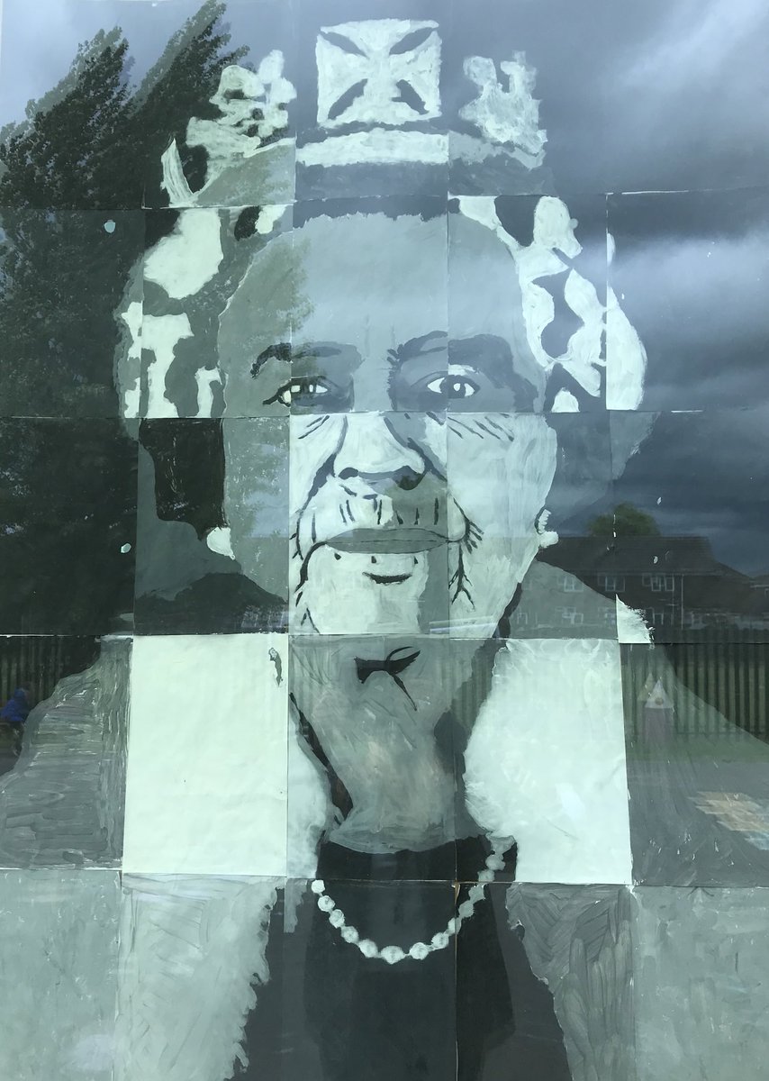 TGPS_NorthLincs's tweet photo. Year 2 have created 2 collaborative pieces of artwork of the Queen to celebrate her platinum Jubilee #TGPSArt @RoyalFamily @2021VisualArts #PlatinumJubilee #HM70 https://t.co/eNSup4q6sQ