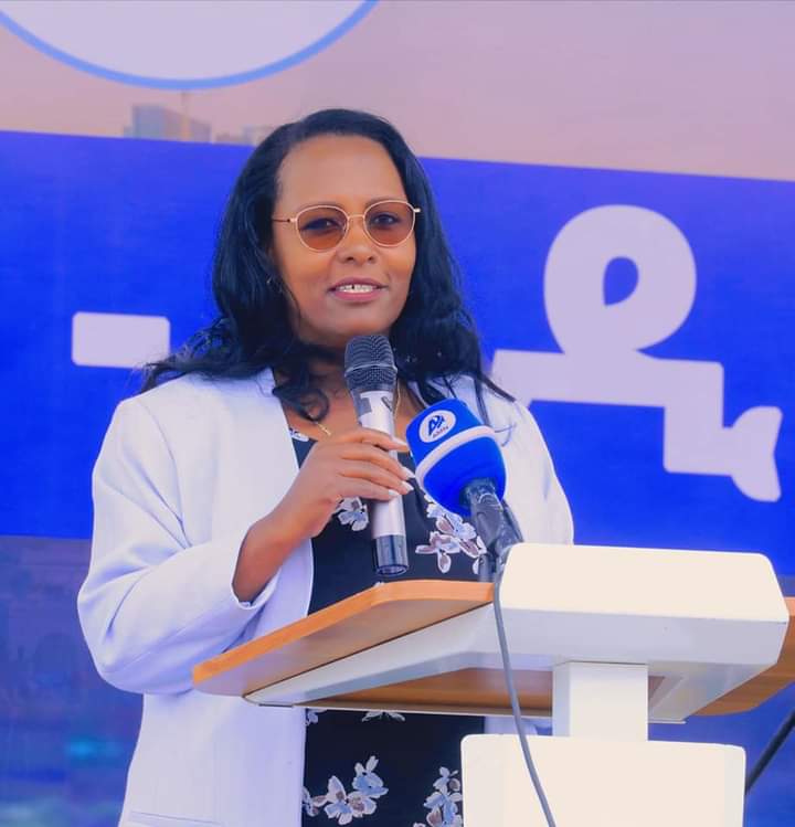 dinka_merga's tweet photo. የአዲስ አበባ ከተማ ከፍተኛ አመራሮች የስልጠና መድረክ ተጠናቀቀ።

ላለፉት ስድስት ቀናት "አዲስ ፖለቲካዊ ዕይታ - አዲስ ሀገራዊ እምርታ" በሚል ለከተማዋ ከፍተኛ አመራር ሲሰጥ የነበረው የስልጠና መድረክ በዛሬው ዕለት ተጠናቋል። https://t.co/qHkBMDRz5V