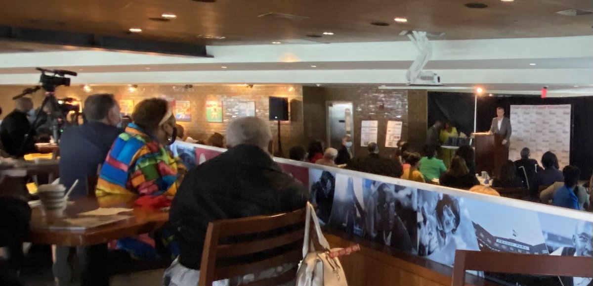 Hilary Allard tweet media