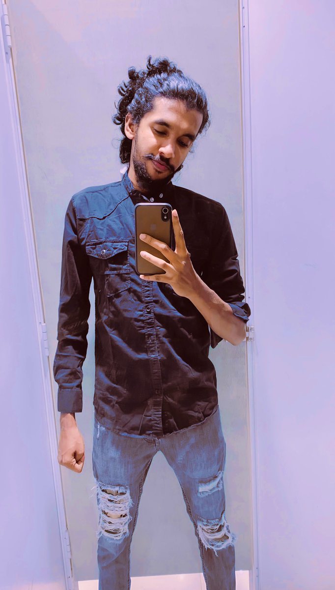 ChaMathKalHara6's tweet photo. hi 😊 https://t.co/2L443owmai
