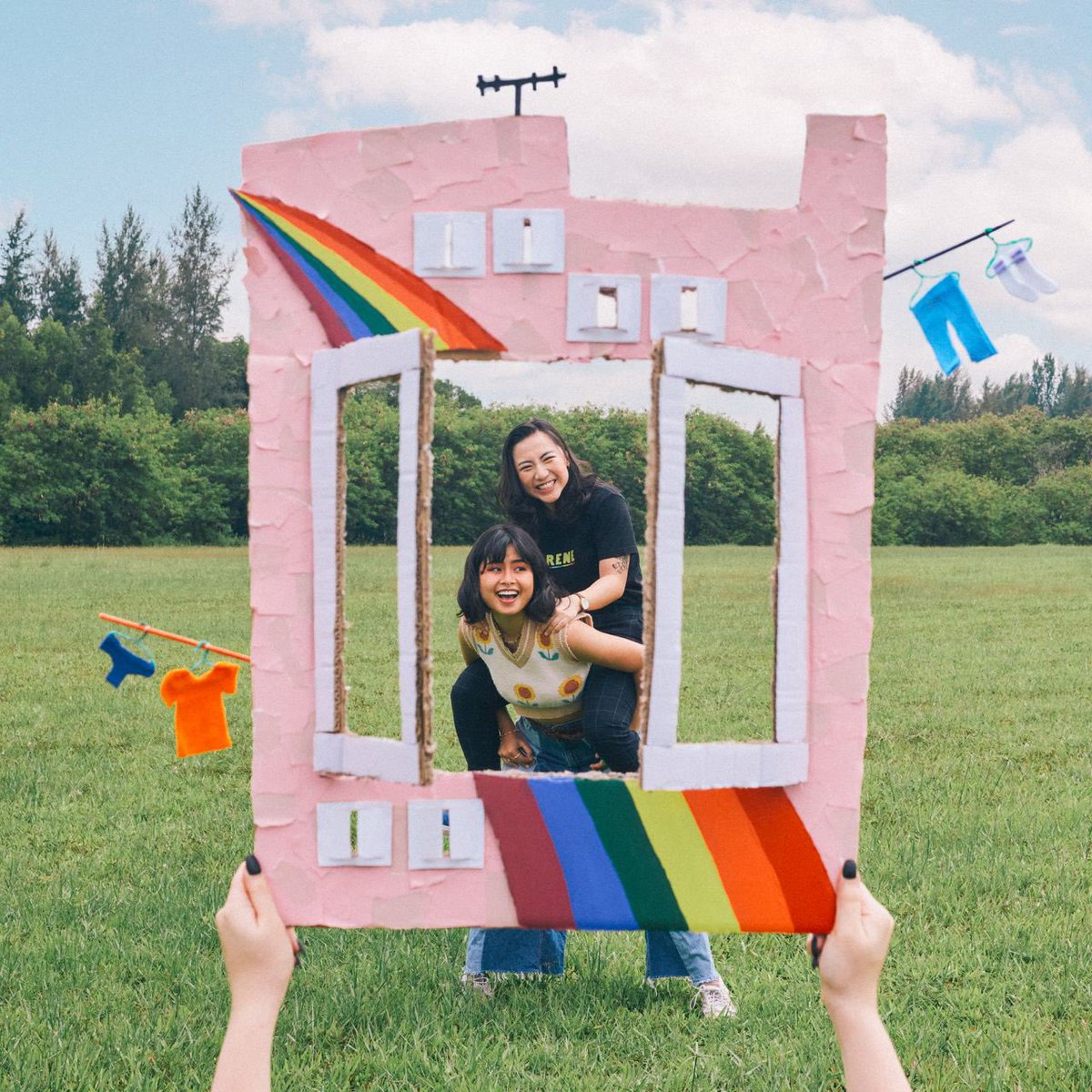 new song w <a href="/ureneus/">RENE</a> ‼️
prod by @charliekurata

“we’re gonna die anyway!!!”
out on 8 June 🌈🌈🌈

PRE-SAVE OR UR HOMOPHOBIC
orcd.co/rene-mariancar…