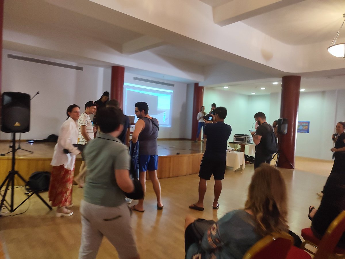 MakaEradze's tweet photo. Multimodality and AI in education workshop.
My 11 year old who is following me in this event decided it is cool and fun to be a researcher so discussing some PhD options already : )
#JTELSS22 #EATEL #JTELSS https://t.co/Of3i5t9Bkr