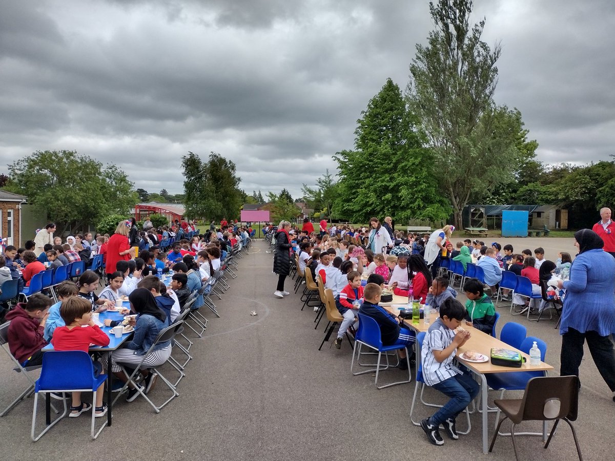 Hillborough Junior School tweet media