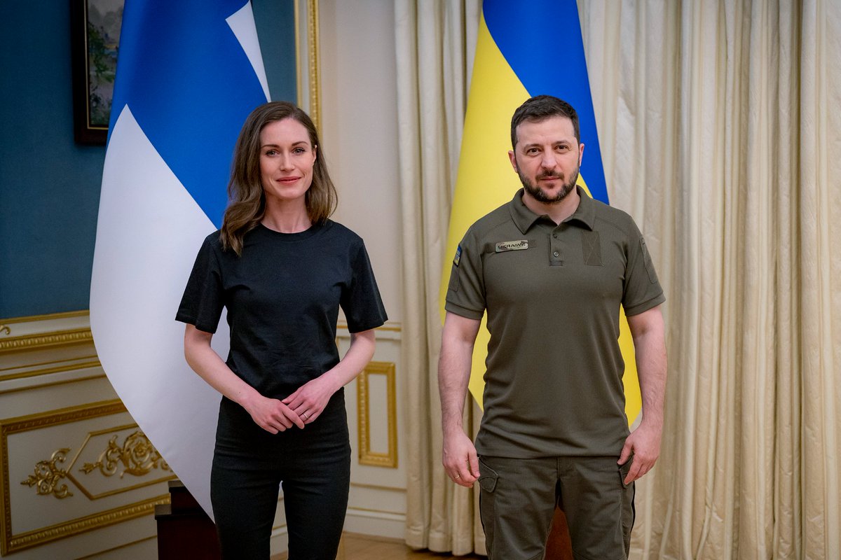 UA_Emb_FI's tweet photo. .@ZelenskyyUa: "For us, 🇫🇮's military assistance is very valuable. Weapons, sanction policy and the unity of our partners in the issue of 🇺🇦's accession to the EU - this is what can ensure strength in the defense of our land. Thank you PM @MarinSanna for your visit and support!". https://t.co/i8wg0HnHHr