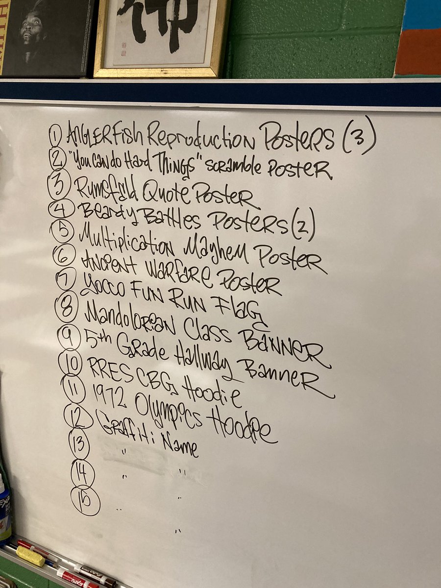 mrHooksHorde tweet media