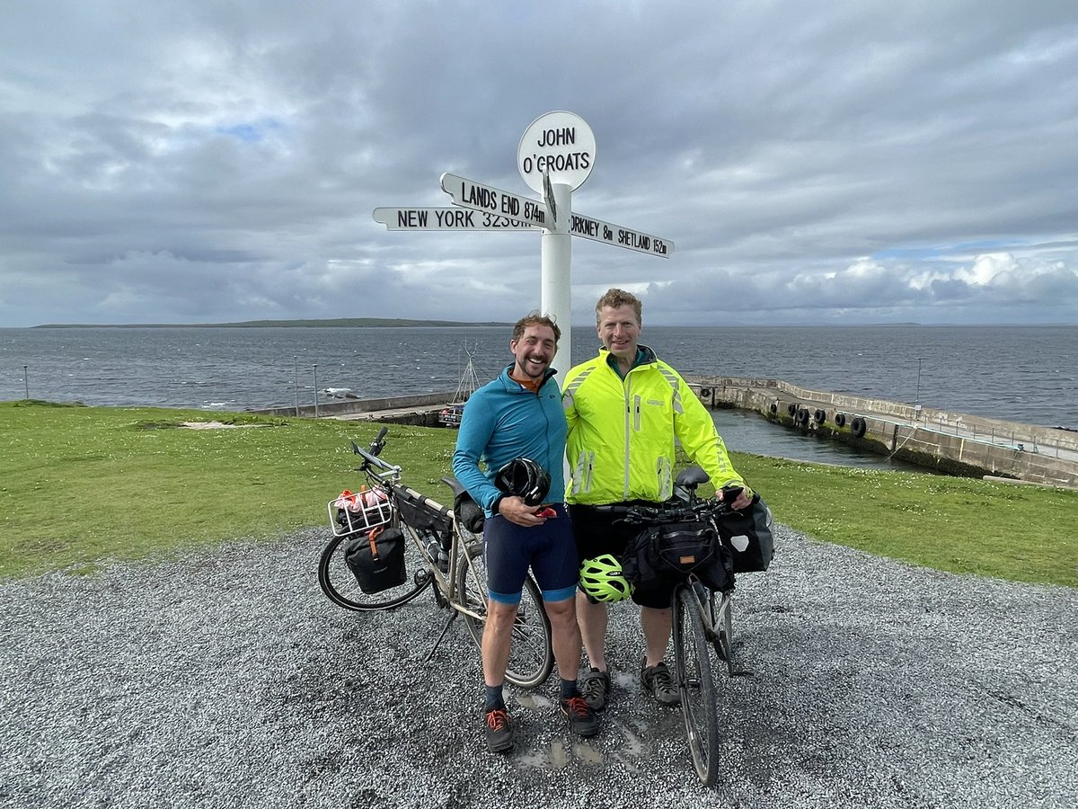JacquesCarolan's tweet photo. We did it!!! 🚴‍♂️💨We cycled Lands End to John o’Groats (most southern to northern pts of UK): 1100 miles (1770 km). 12 days. 14000 m of ascent (and descent). 2 broken spokes. 5 punctures (all in a single day). 1 new wheel. -1 pair of Crocs. Countless muesli bars. https://t.co/bpowqoLCgr