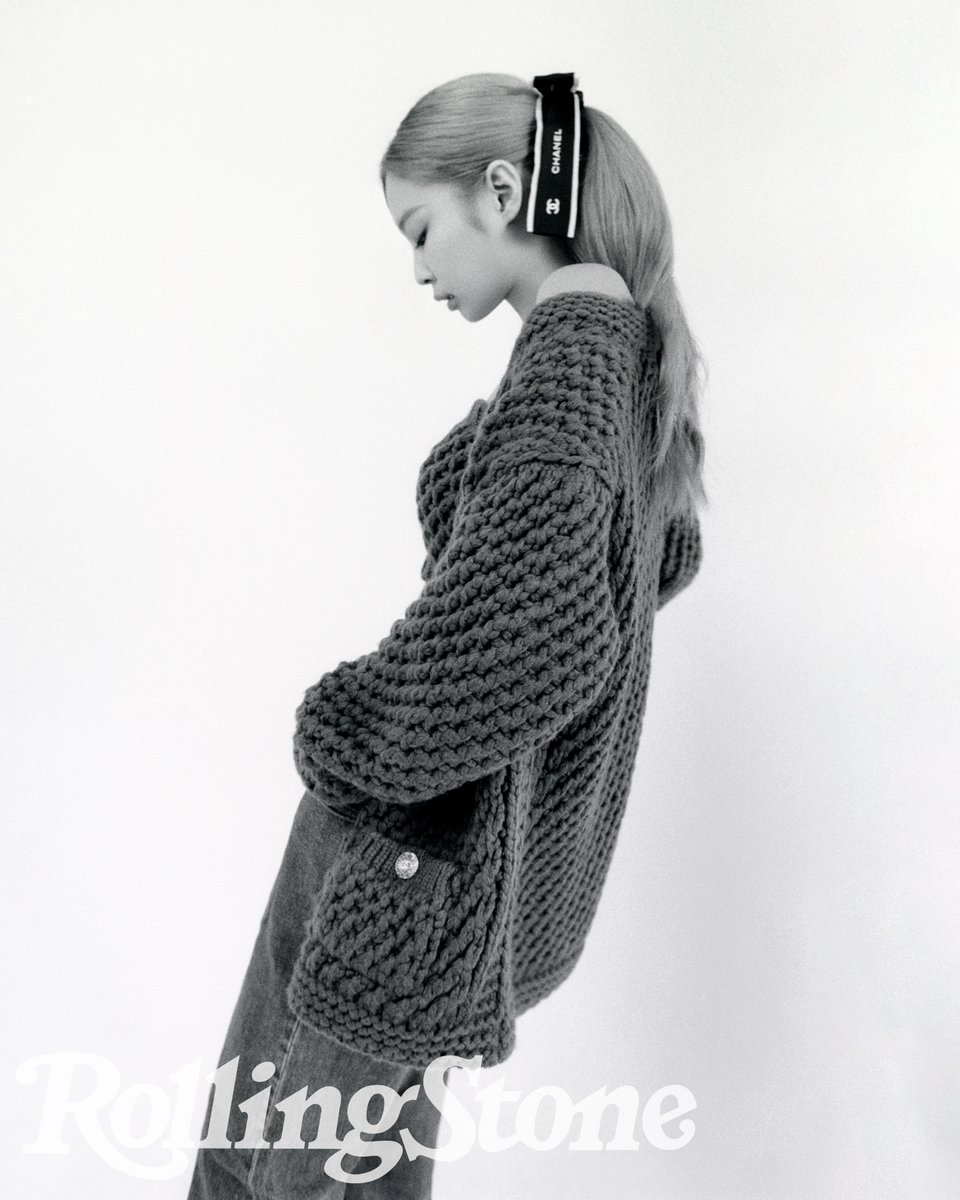 Jennie of <a href="/BLACKPINK/">BLACKPINKOFFICIAL</a> for Rolling Stone. Shot by <a href="/peterashlee/">Peter Ash Lee</a>. #BLACKPINKxRollingStone #블랙핑크 

rollingstone.com/music/music-fe…