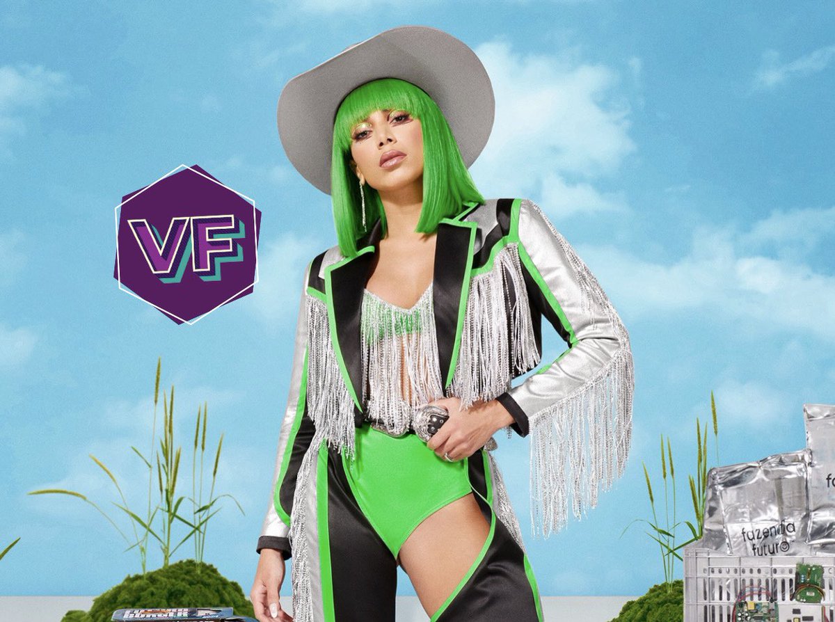 viroufesta's tweet photo. ALARME FALSO!🚨 Gente, a @Anitta finalmente revelou pra qual Fazenda ela foi convidada! 🤣 A cantora se tornou investidora da Fazenda Futuro, empresa que produz carne à base de plantas! 🌱 O que achou da novidade? 🍍 #VirouFesta https://t.co/EAUDDNLk4m