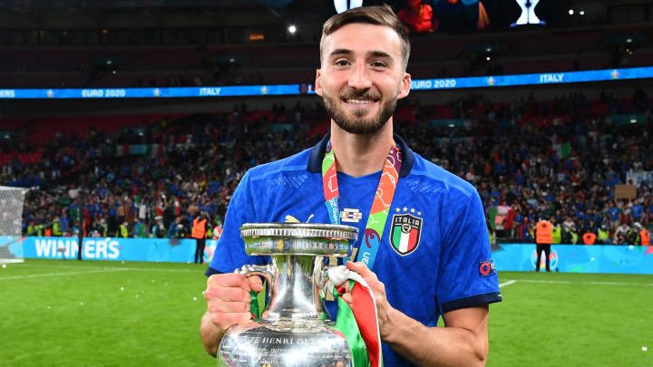 Potereaisith's tweet photo. Bryan Cristante ha vinto più trofei europei di Chiellini e Bonucci
#OptaMax https://t.co/46C2k9rGnr