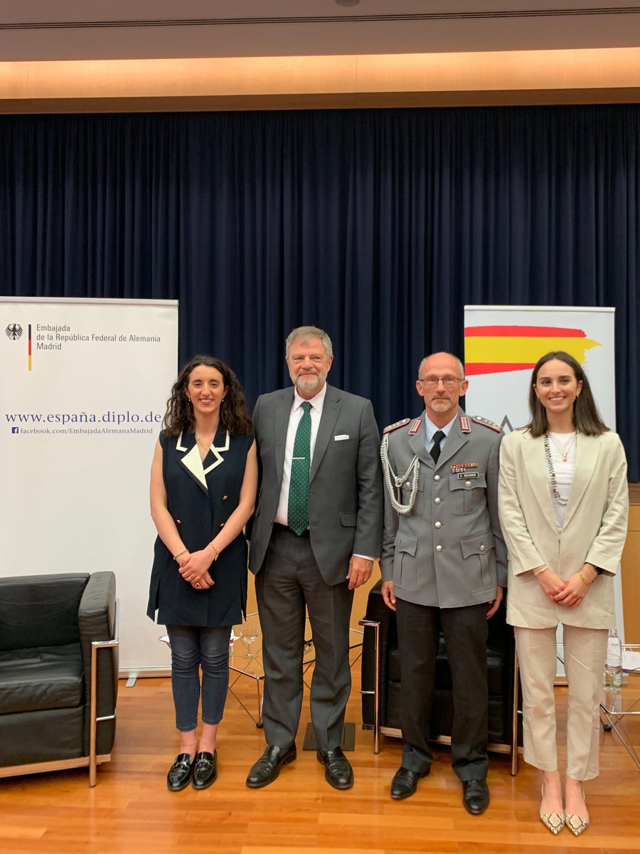 Laura Moussa | 박수진 🇪🇸🇪🇺 tweet media