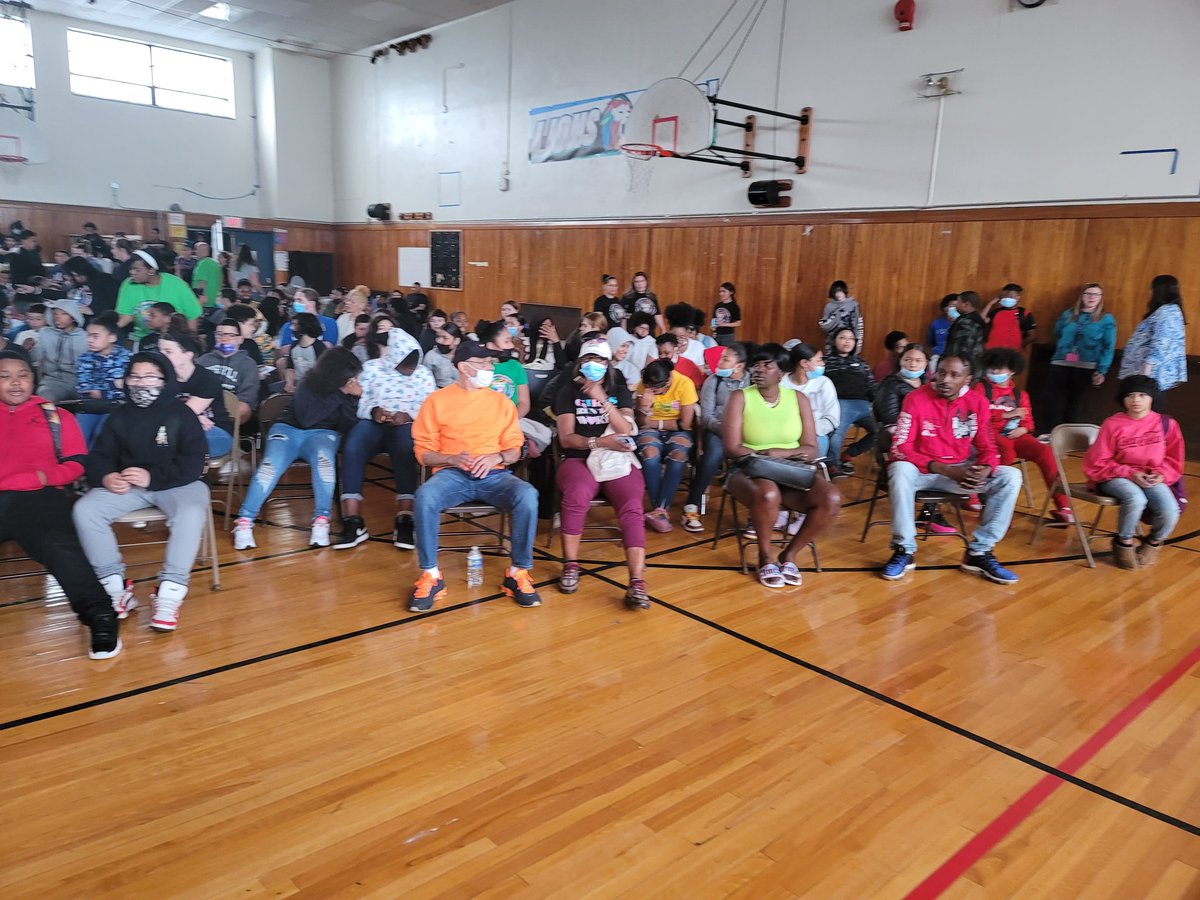 STEMatBlodgett's tweet photo. Both Syracuse STEM students and staff showed that we are overflowing with a variety talent at yesterday's school-wide Talent Show. Fantastic job everyone!! #GoSTEMLions #SCSDSuccess #SCSDDiversity @STEMatBlodgett @SyracuseSchools https://t.co/R37ndcKFCN