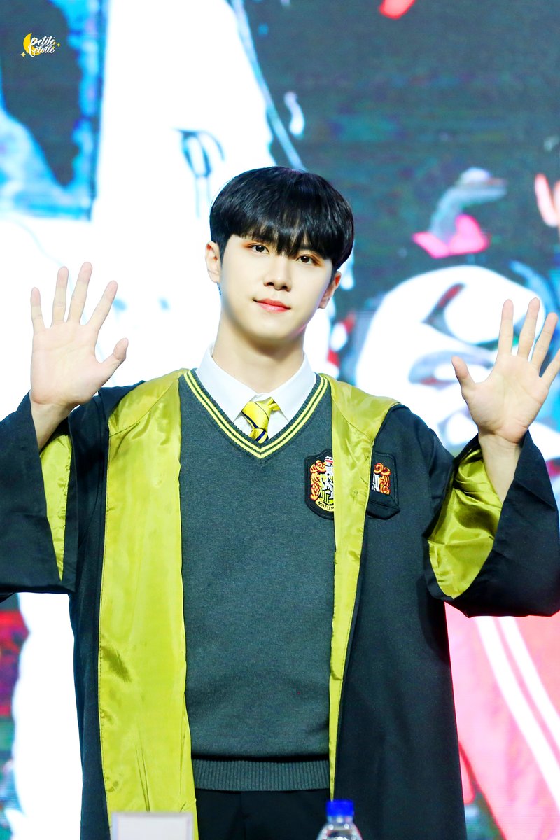 PETITEETOILE703's tweet photo. (HD) 220520

#잘했동한 #김동한 #동한 
#KIMDONGHAN #위아이 #WEi https://t.co/O1CVeZ4l79