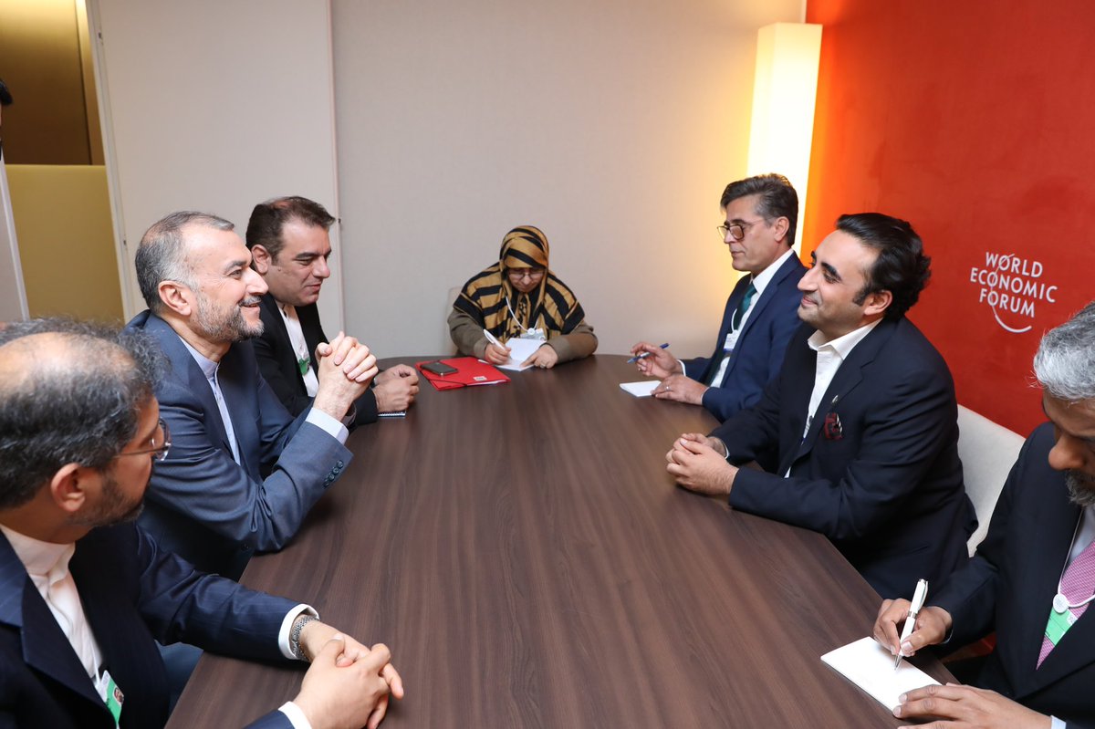 BBhuttoZardari's tweet photo. Delighted to meet @Amirabdolahian. Reaffirmed resolve to strengthen ties particularly to enhance trade &amp;investments. Thanked him for support on #Kashmir  &amp; assistance extinguishing forest fire in #Balochistan. people of 🇮🇷&amp; 🇵🇰 are destined to achieve peace &amp; prosperity IA. https://t.co/8HPhLEFb3i