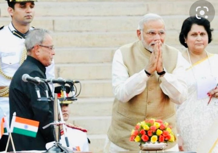“मैं नरेंद्र दामोदरदास मोदी, ईश्वर की शपथ लेता हूं” 

26 मई 2014 का वो ऐतिहासिक दिन जब आदरणीय श्री <a href="/narendramodi/">Narendra Modi</a> जी ने देश के 'प्रधान सेवक' के रूप में पहली बार शपथ ली... ❤️❤️❤️ 

#Vanakkam_Modi 

                      जय हिन्द ❤️❤️❤️