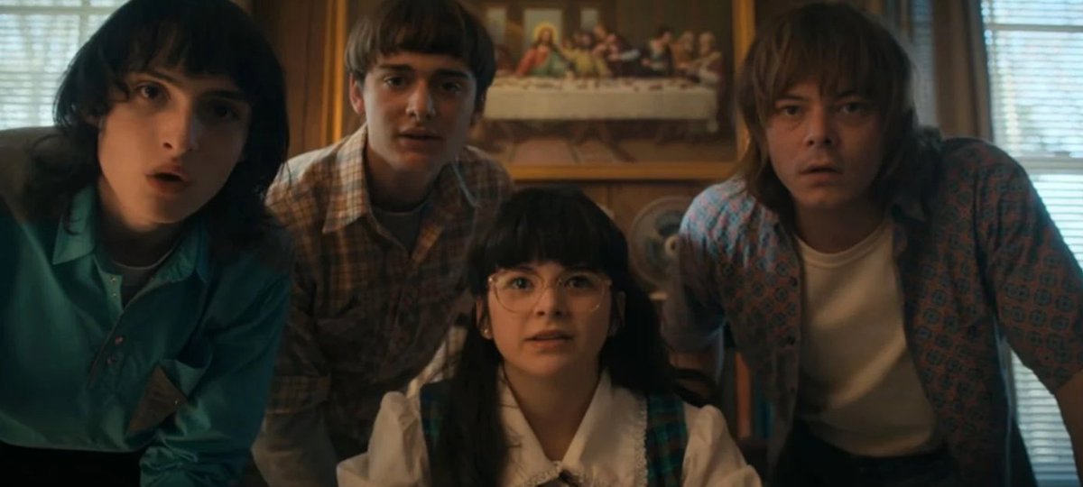 starcourtfc's tweet photo. Our first look at Suzie in #StrangerThings4 https://t.co/urbNi8c7g0
