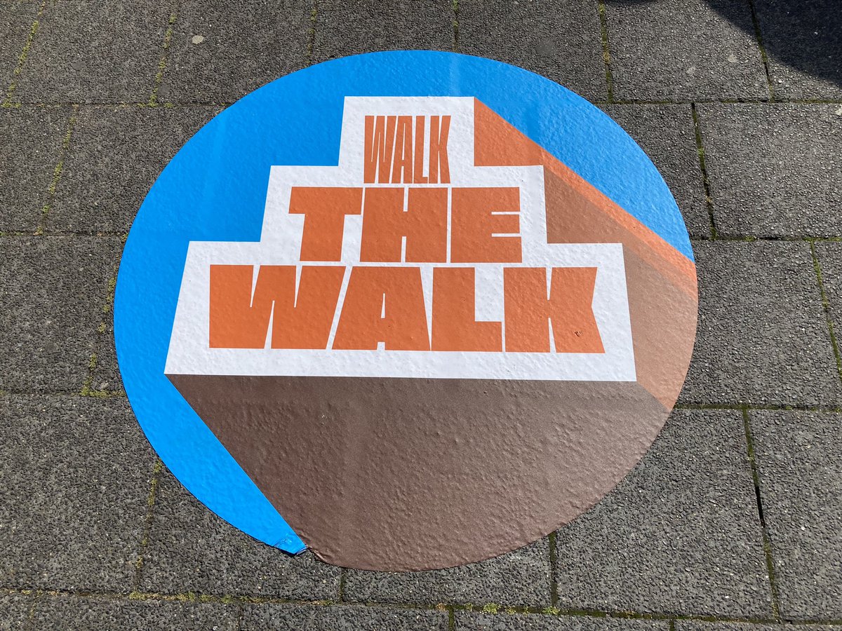 Dit kan weer <a href="/rotterdam/">Gemeente Rotterdam</a> Rooftop Walk vandaag geopend! Check rooftopwalk.nl Optimaal benutten vd daken vergroot weerbaarheid vd stad! <a href="/Dakendagen010/">Rotterdamse Dakendagen</a>