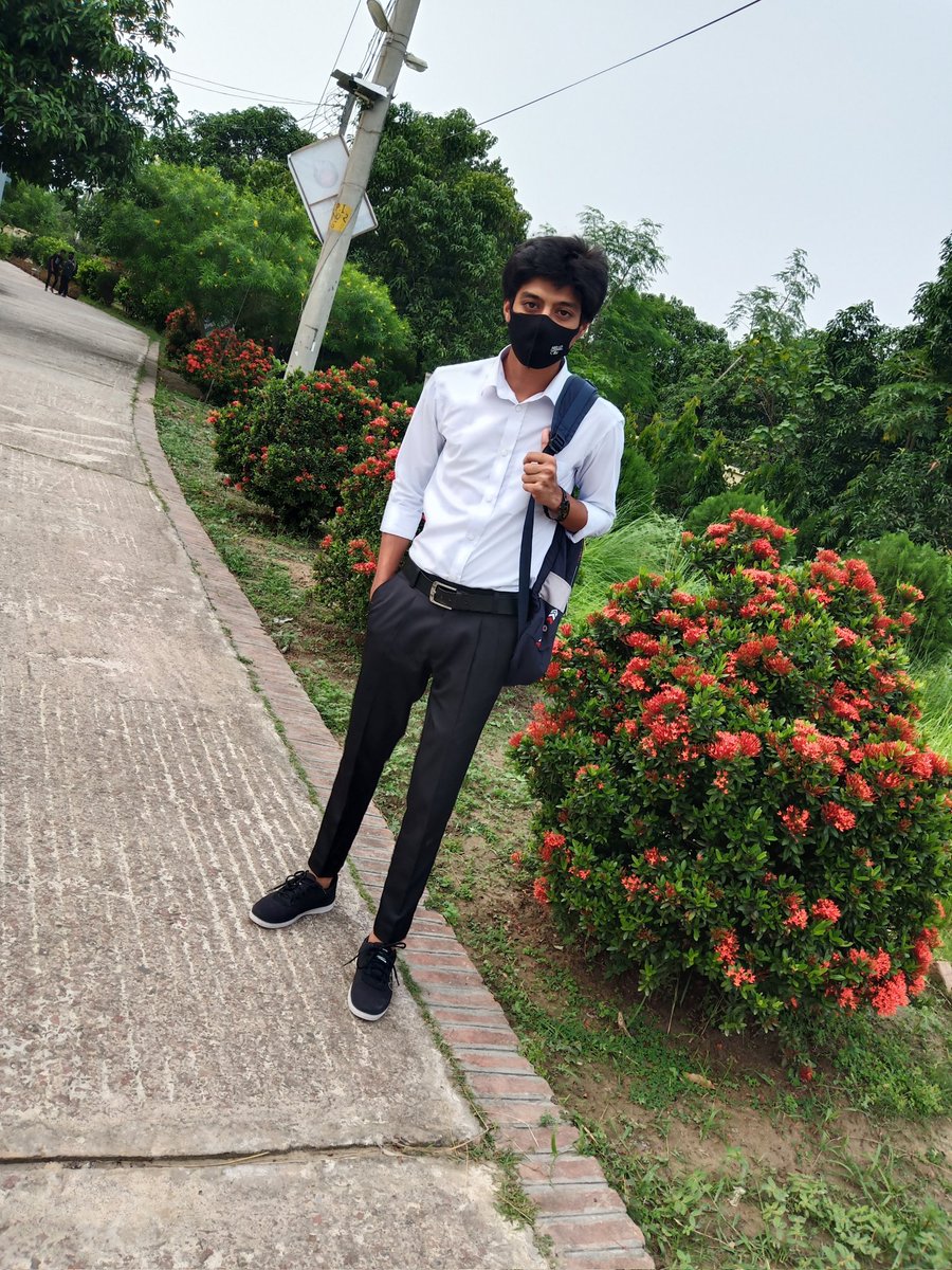 School time 💐💐💐💐💐💐💐💐💐