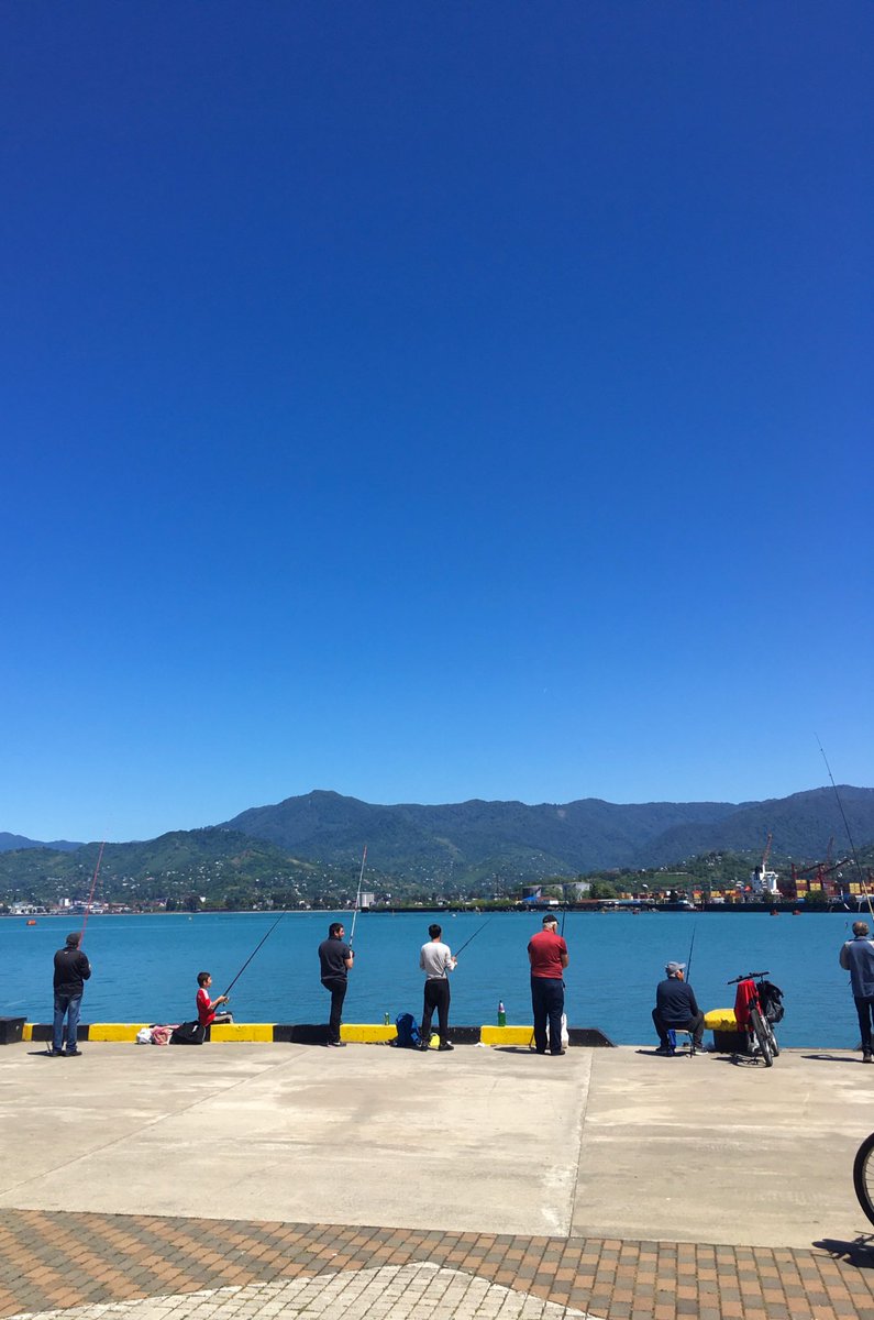 circleofshaman's tweet photo. Hello people!
I'm sure everyone had a wonderful day today!
Love this place...
#NFTCommunity #NFTfamily #NFT 
#sunnyday https://t.co/qXJKiwvHud