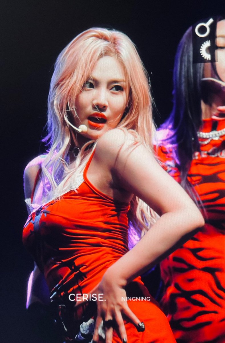 pcysnnn's tweet photo. ningning is a red rose https://t.co/BJW9DJLInq