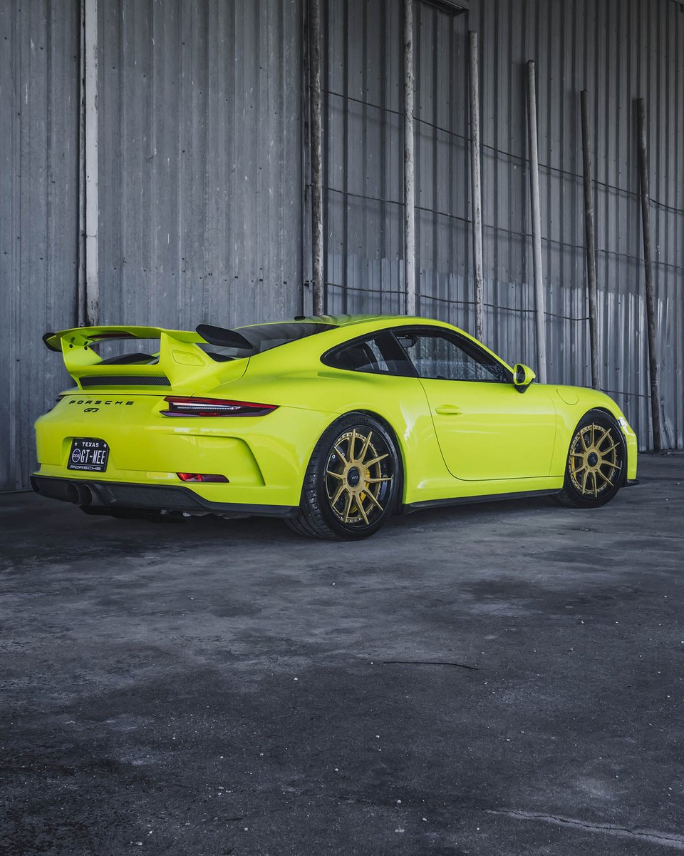 ADV1wheels's tweet photo. What would you call this color?
Porsche 991 GT3 - ADV5.0 - Track Spec - CS Series
.
Learn more about this wheel at:
>> https://t.co/1dWIyYUqEH
.
.
__________________________________________
#ADV1 | #ADV1Forged | #ADV50 | #TrackSpec | #CSSeries https://t.co/5pcxs7bVBc