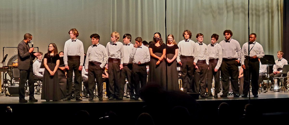 Julie Reiter tweet media