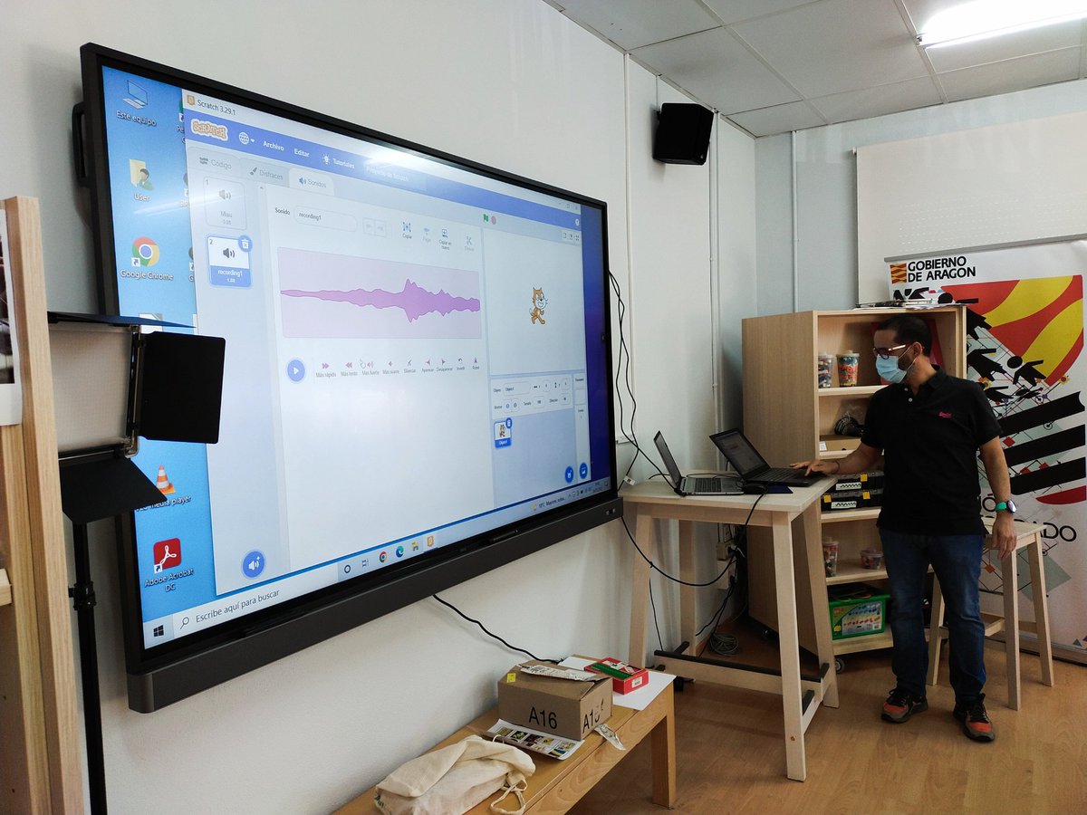 cpmariadeavila's tweet photo. Taller #STEAMlabARAGON con el @CEIPDomingMiral. Hemos compartido con el alumnado de 3° de primaria el modelo educativo #STEAMCentros. https://t.co/nvfZVGcJuo