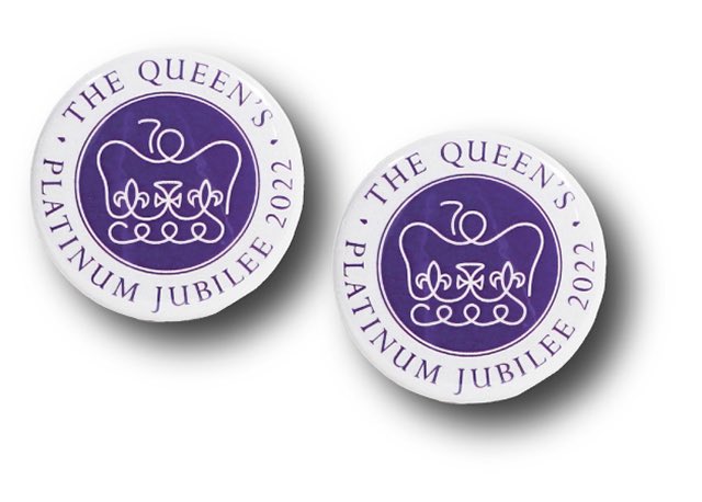PTA_SPS's tweet photo. We hope all the children have had a wonderful day celebrating the Queen’s Platinum Jubilee ⚜️

All the children will have come home with a metal button badge to commemorate this special occasion. https://t.co/H7LDp5h6ki