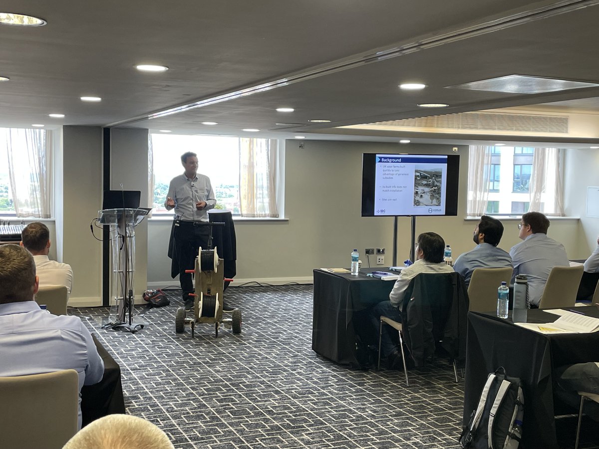 HoranPowerEng's tweet photo. Richard Horan presenting at the Earthing Conference UK in Birmingham yesterday. Great people and great content! #earthing #solar #HoranPowerEngineering https://t.co/dxkB2H783e