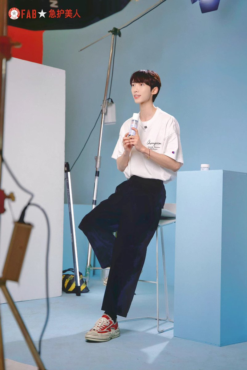 ZhaoLeiTH's tweet photo. 𝐙𝐡𝐚𝐨𝐥𝐞𝐢’𝐬 📑 [อัพเดทย้อนหลัง]

     Ambassador ให้กับแบรนด์ FirstAidBeauty ผลิตภัณฑ์ดูแลผิวหน้า

ยินดีกับเหล่ยเหล่ยด้วยนะค่าา 🥰

#赵磊
#ZhaoLei
#จ้าวเหล่ย https://t.co/pnflGWo3Jl